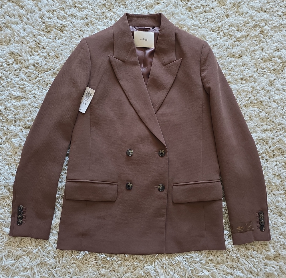 Aritzia Double-Breasted Blazer in Cocoa Brown